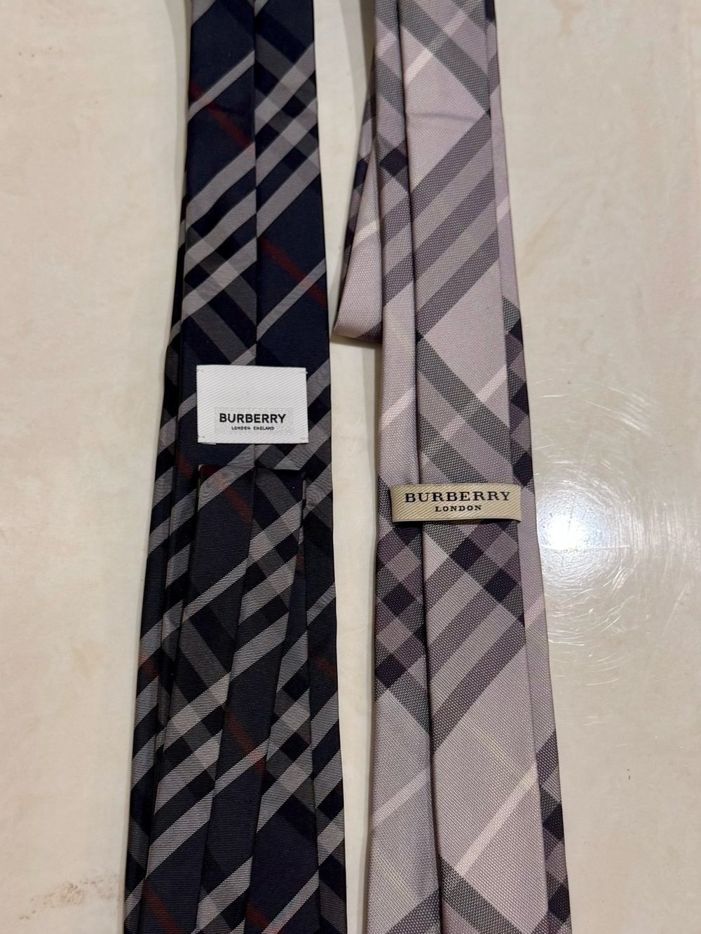 2 Classic Plaid Check Men's Burberry Ties - Black Charcoal Gray Never Worn - Picture 5 of 9